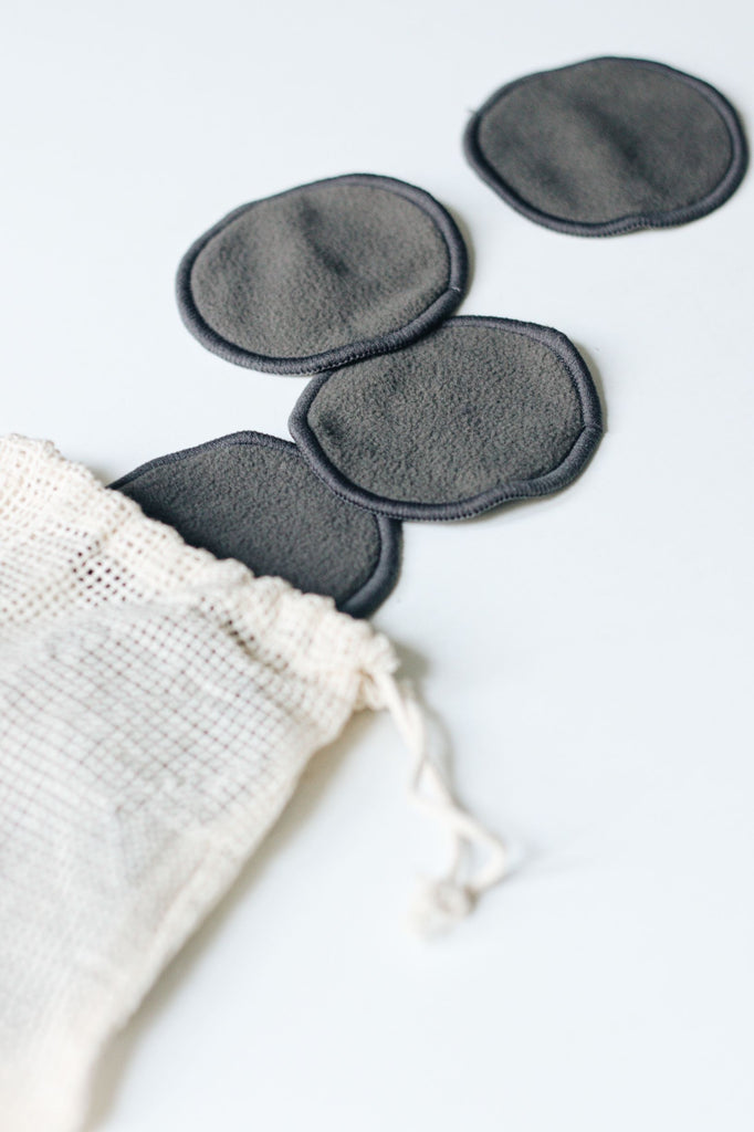 REVIVE CLEANSING PADS - SOFT BLACK